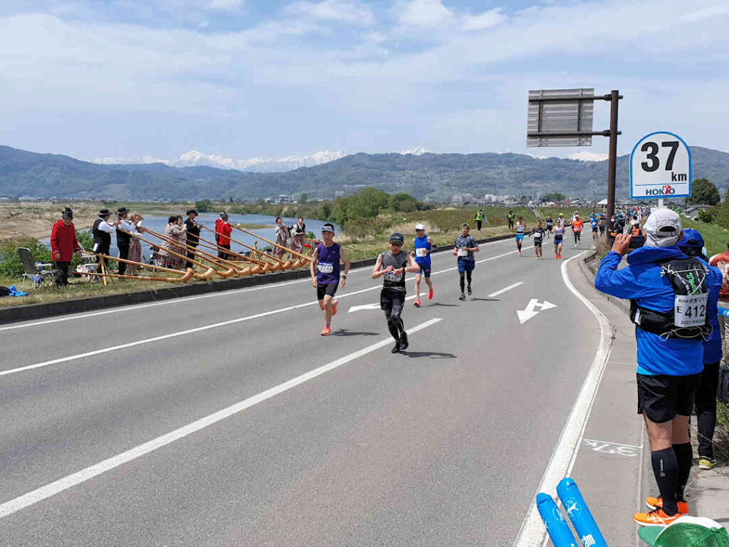 What makes the Kita Shinshu Half Marathon different from other races?